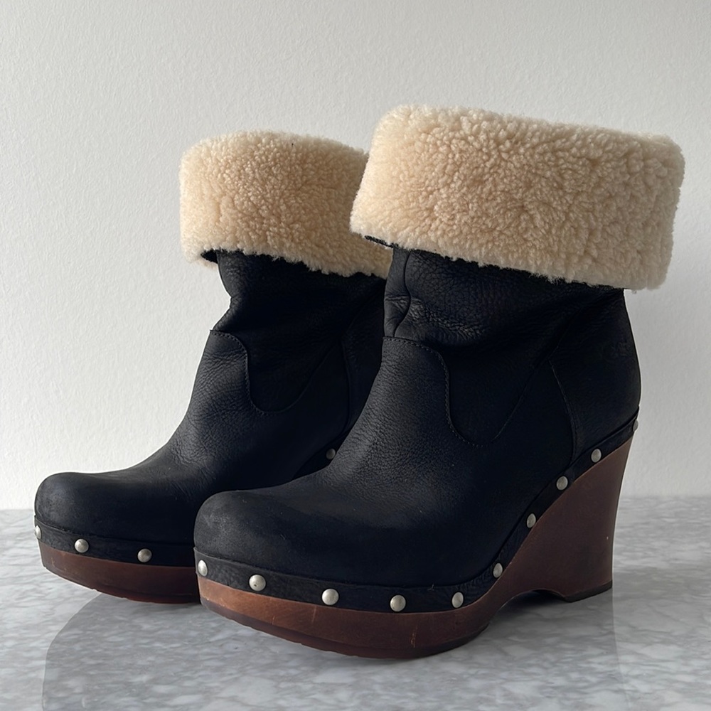 Ugg boots size 10